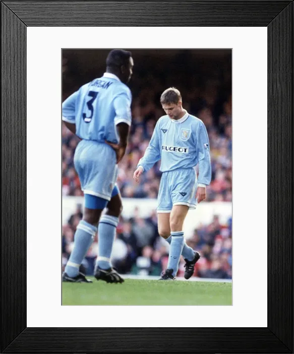 Framed Print : Arsenal 2-1 Coventry City, premier league match at Highbury, Sunday 23rd October 1994 Framed Print : Arsenal 2-1 Coventry City, premier league match at Highbury, Sunday 23rd October 1994