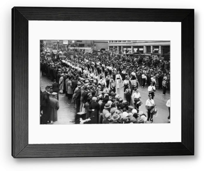 Framed Print : 1933 Coventry Carnival procession 24th June 1933 Framed Print : 1933 Coventry Carnival procession 24th June 1933
