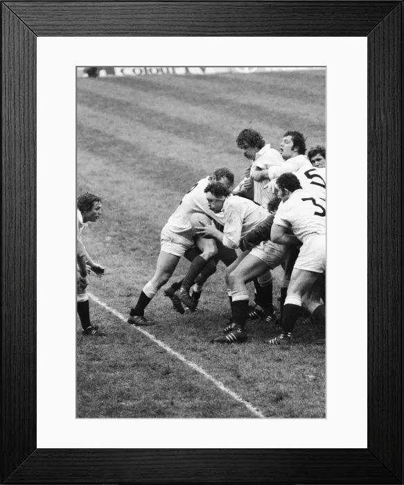 Framed Print : Rugby Union Five Nations International match at Twickenham. England 24 v Ireland 9 Framed Print : Rugby Union Five Nations International match at Twickenham. England 24 v Ireland 9