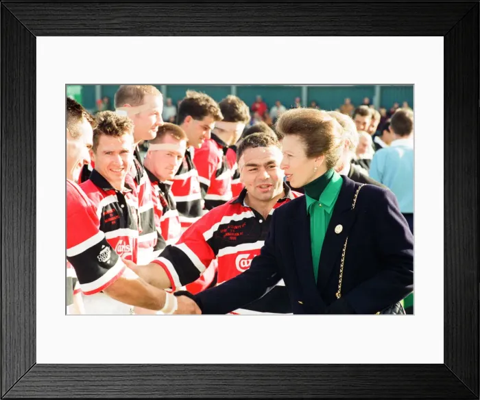 Framed Print : Forthbank Stadium, 26th September 1995. Gavin Hastings makes his last big-game Framed Print : Forthbank Stadium, 26th September 1995. Gavin Hastings makes his last big-game