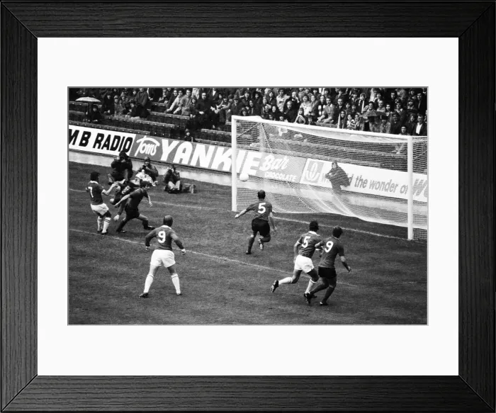 Framed Print : English League Division One match at St Andrews. Birmingham City 5 v Derby County 1 Framed Print : English League Division One match at St Andrews. Birmingham City 5 v Derby County 1
