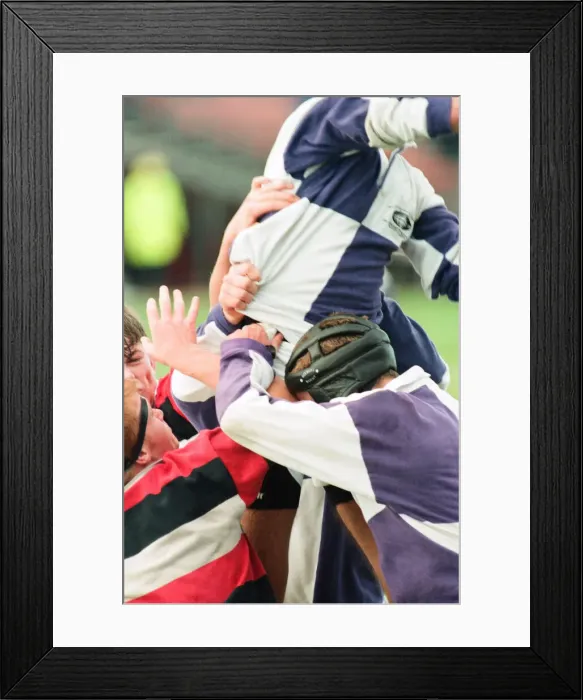 Framed Print : Forthbank Stadium, 26th September 1995. Gavin Hastings makes his last big-game Framed Print : Forthbank Stadium, 26th September 1995. Gavin Hastings makes his last big-game