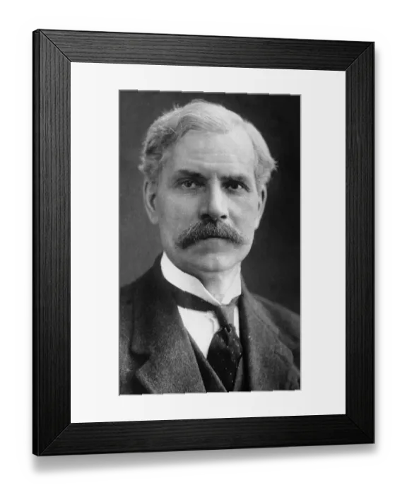 Framed Print : The Right Honourable James Ramsay MacDonald, JP, MP Circa 1924 Framed Print : The Right Honourable James Ramsay MacDonald, JP, MP Circa 1924