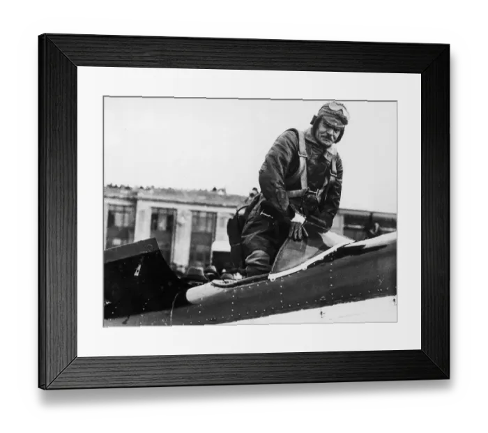 Framed Print : Prime Minister Ramsay MacDonald seen here climbing aboard a Fairey 3F aircraft of number