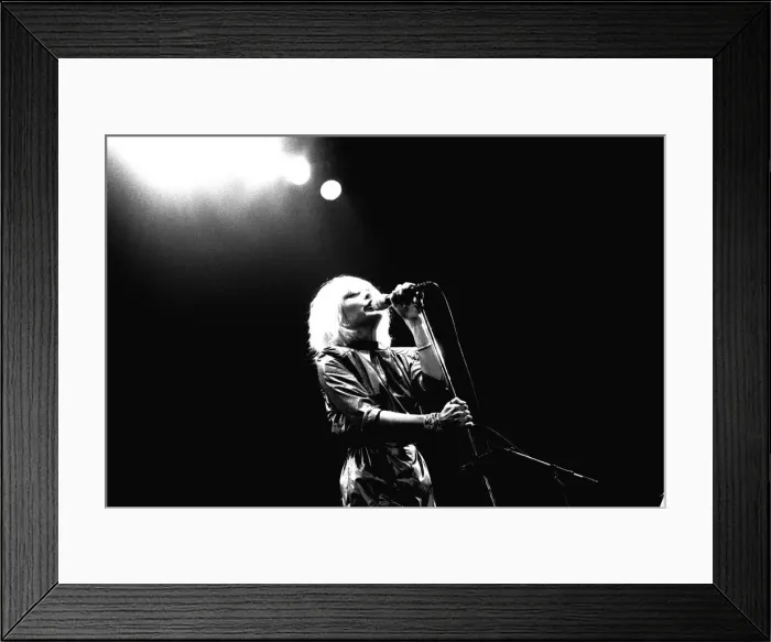 Framed Print : Debbie Harry of Blondie performs in concert at Newcastle City Hall 4 January 1980 Framed Print : Debbie Harry of Blondie performs in concert at Newcastle City Hall 4 January 1980