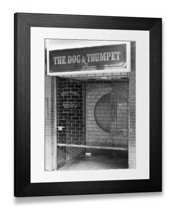 Framed Print : Exterior view of the Dog and Trumpet pub in Hertford Street, Coventry. March 1983