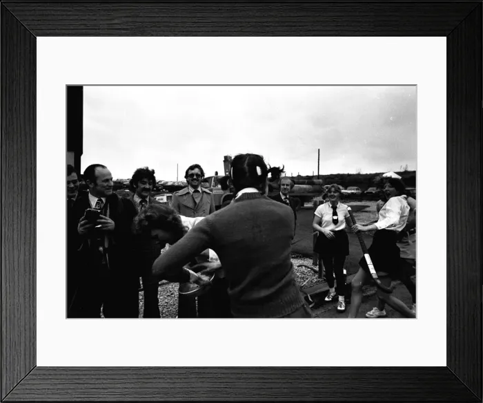 Framed Print : Staff from Northumbrian Waters offices at Gosforth, Newcastle Framed Print : Staff from Northumbrian Waters offices at Gosforth, Newcastle