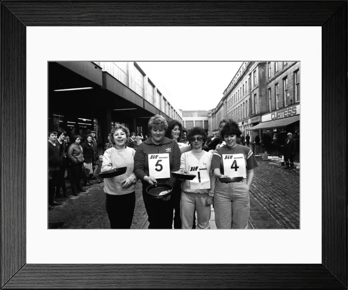 Framed Print : The Shrove Tuesday Jiff Lemons Pancake Race in Clayton Street Framed Print : The Shrove Tuesday Jiff Lemons Pancake Race in Clayton Street