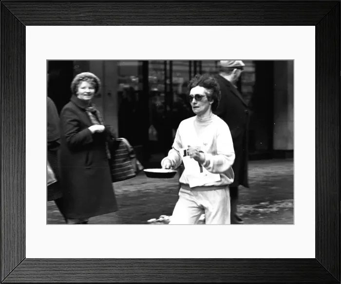 Framed Print : The Shrove Tuesday Jiff Lemons Pancake Race in Clayton Street