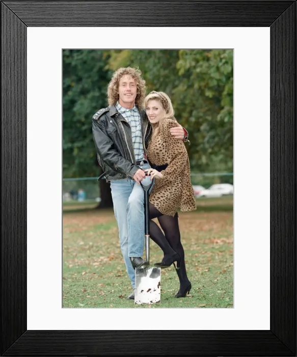 Framed Print : Roger Daltrey, singer of British rock group The Who, pictured with actress Lynsey de Paul Framed Print : Roger Daltrey, singer of British rock group The Who, pictured with actress Lynsey de Paul