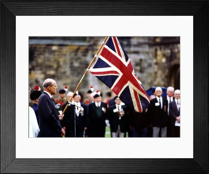 Framed Print : World War Two - Second World War - The handing over of the Union Jack flag by