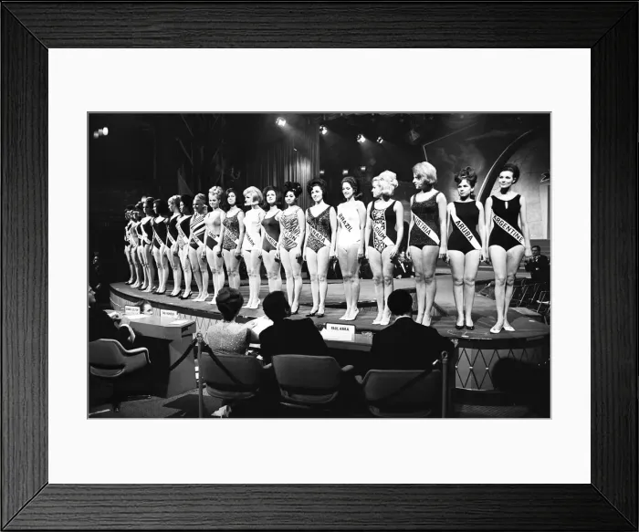 Framed Print : Contestants for Miss World 1964 Beauty Competition, pictured wearing swimwear during