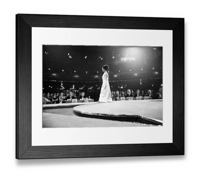 Framed Print : Miss UK 1964, Ann Sidney, Winner Miss World 1964, Beauty Competition Framed Print : Miss UK 1964, Ann Sidney, Winner Miss World 1964, Beauty Competition