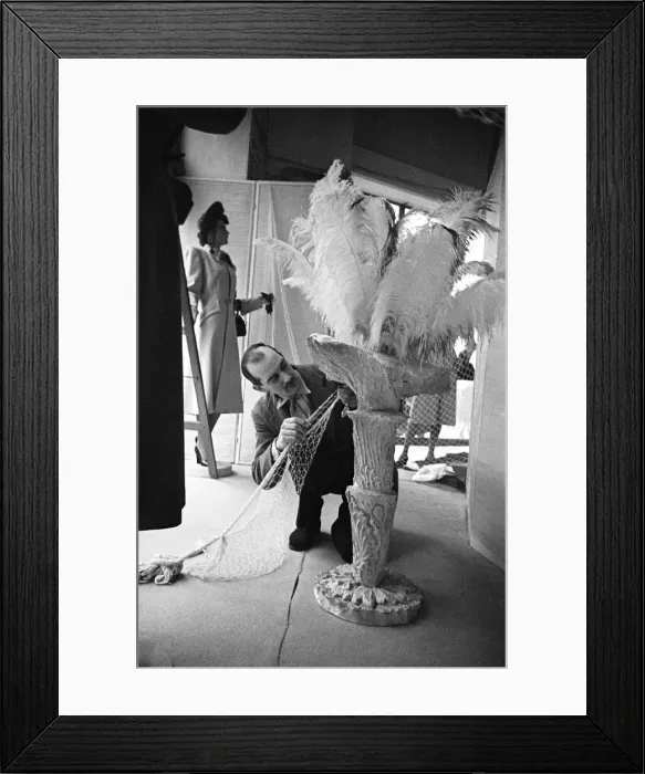 Framed Print : Scenes from inside the shop window at Peter Robinsons Department Store, London Framed Print : Scenes from inside the shop window at Peter Robinsons Department Store, London
