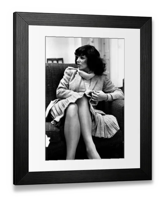 Framed Print : Actress Joan Collins in Newcastle on 27th February 1980 to promote her latest film Framed Print : Actress Joan Collins in Newcastle on 27th February 1980 to promote her latest film