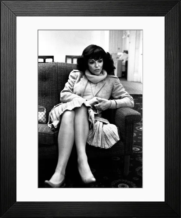 Framed Print : Actress Joan Collins in Newcastle on 27th February 1980 to promote her latest film Framed Print : Actress Joan Collins in Newcastle on 27th February 1980 to promote her latest film