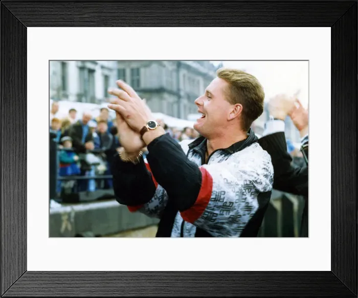 Framed Print : Footballer Paul Gascoigne - Gazza Paul Gascoigne with Lindisfarne promoting their