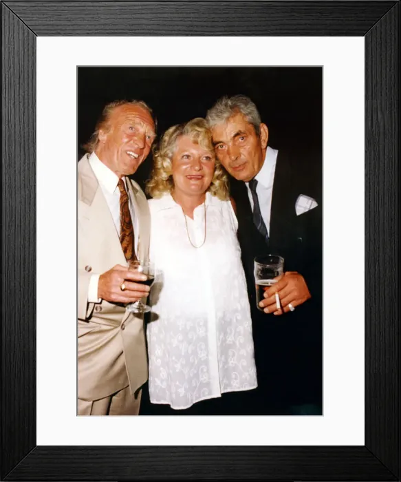 Framed Print : Footballer Paul Gascoigne - Gazza A party organised by Steve Wraith to Framed Print : Footballer Paul Gascoigne - Gazza A party organised by Steve Wraith to