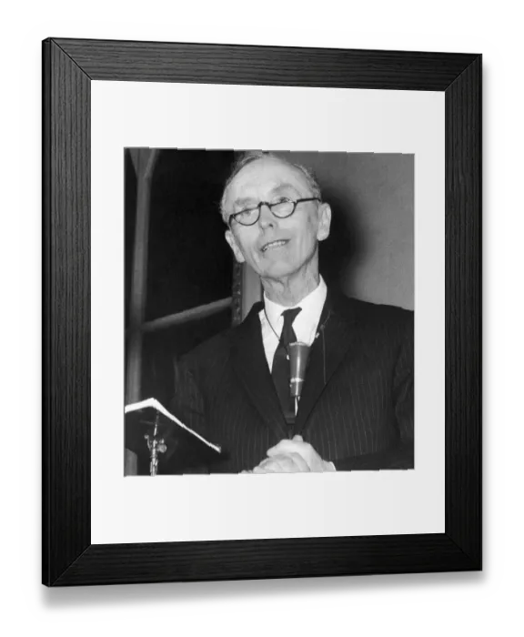 Framed Print : Tory party leader Sir Alec Douglas Home seen here speaking at a Conservative party Framed Print : Tory party leader Sir Alec Douglas Home seen here speaking at a Conservative party
