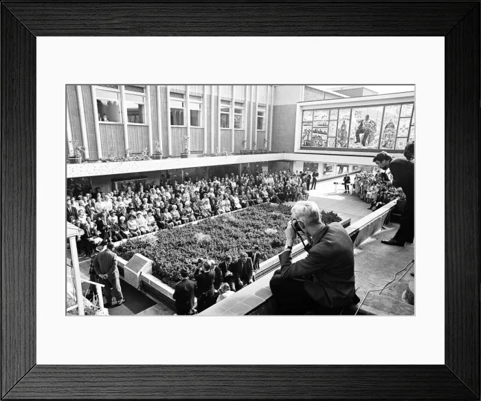 Framed Print : The Sir Winston Spencer Churchill Memorial Screen, Unveiled by Viscount Cobham to Framed Print : The Sir Winston Spencer Churchill Memorial Screen, Unveiled by Viscount Cobham to