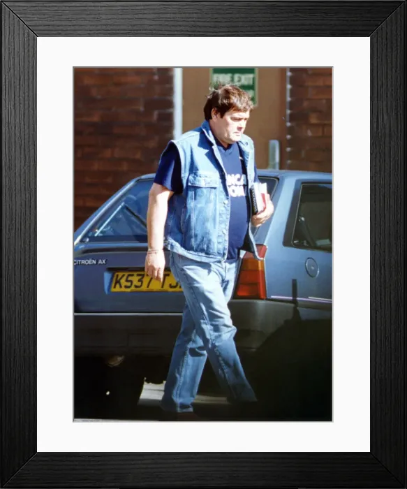 Framed Print : Footballer Paul Gascoigne - Gazza The Family of Paul Framed Print : Footballer Paul Gascoigne - Gazza The Family of Paul
