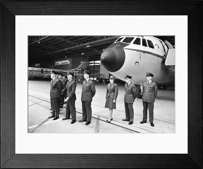 Framed Print : VC10 crew for Queens flight to South Africa 30h October 1968 Framed Print : VC10 crew for Queens flight to South Africa 30h October 1968