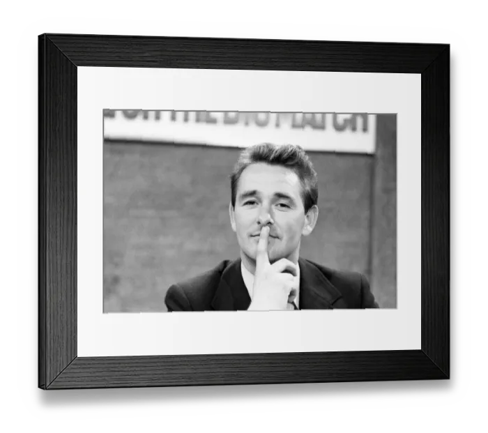 Framed Print : Derby County manager Brian Clough seen here in rehearsals as a football pundit on the ITV Framed Print : Derby County manager Brian Clough seen here in rehearsals as a football pundit on the ITV