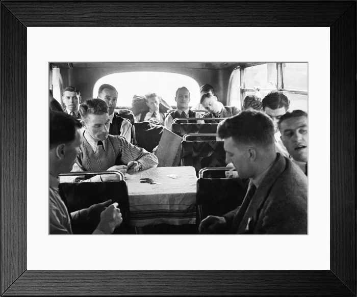 Framed Print : The Derby County team return home with the FA Cup trophy following their victory over