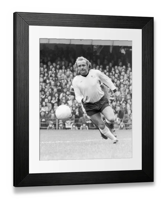 Framed Print : Derby County footballer Francis Lee in action against Ipswich Town during the League