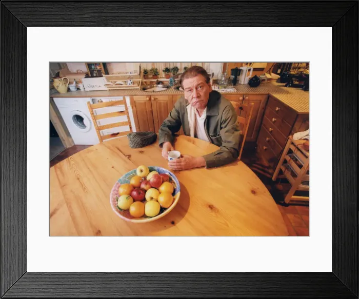 Framed Print : Television Programme - The filming of Channel 5 soap opera Family Affairs in a London Framed Print : Television Programme - The filming of Channel 5 soap opera Family Affairs in a London