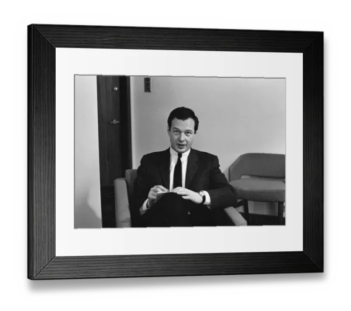 Framed Print : Brian Epstein, Manager of The Beatles, pictured being interviewed for the Daily Mirror in