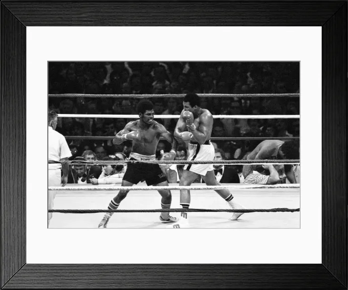 Framed Print : Muhammad Ali second match with Leon Spinks, at the Louisiana Superdome on September 15