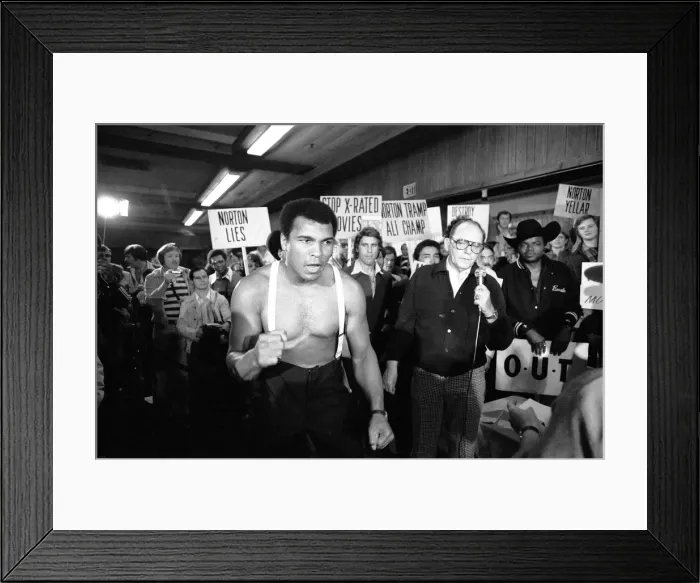 Framed Print : Muhammad Ali and Ken Norton at a medical exam ahead of their third fight