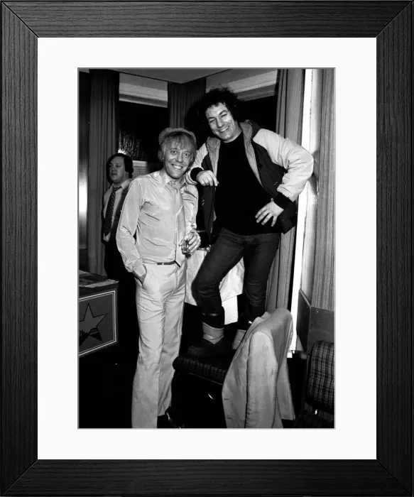 Framed Print : The Kevin Keegan Roadshow at the Heaton RAOB Club in February 1983 AC  /  DC singer