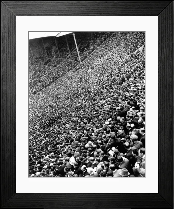 Framed Print : FA Cup Final at Wembley Stadium. Cardiff City 1 v Arsenal 0