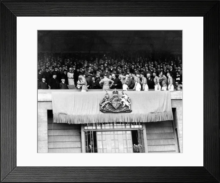Framed Print : FA Cup Final at Wembley Stadium. Cardiff City 1 v Arsenal 0