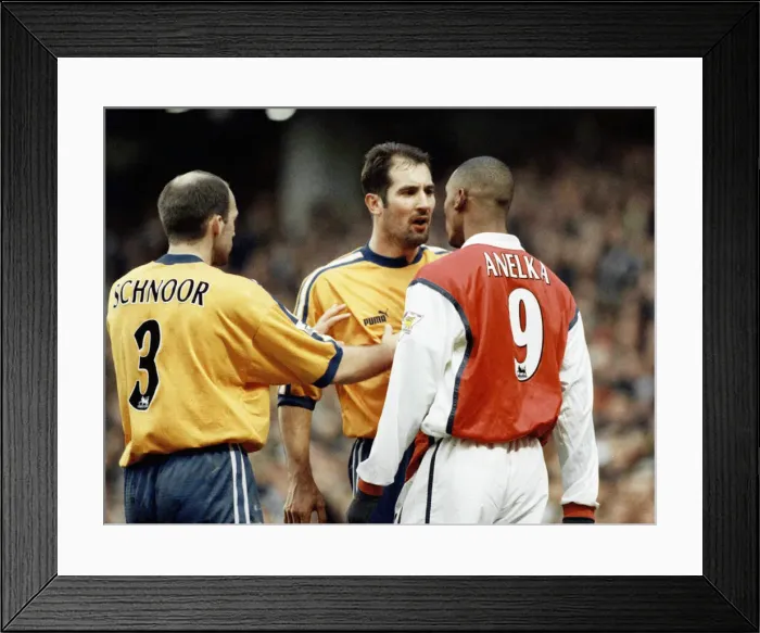 Framed Print : Carling Premiership match at Highbury. Arsenal v Derby County Igor Stimac of Framed Print : Carling Premiership match at Highbury. Arsenal v Derby County Igor Stimac of