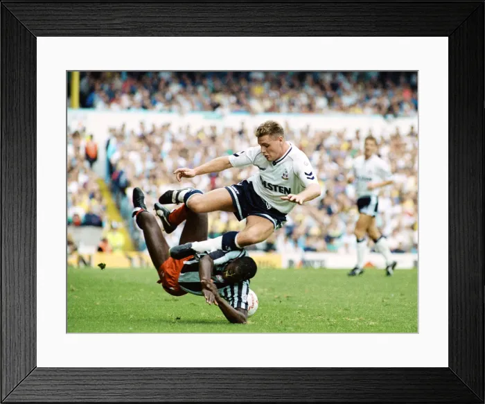 Framed Print : English League Division One match at White Hart Lane. Tottenham Hotspur 3 v Derby Framed Print : English League Division One match at White Hart Lane. Tottenham Hotspur 3 v Derby