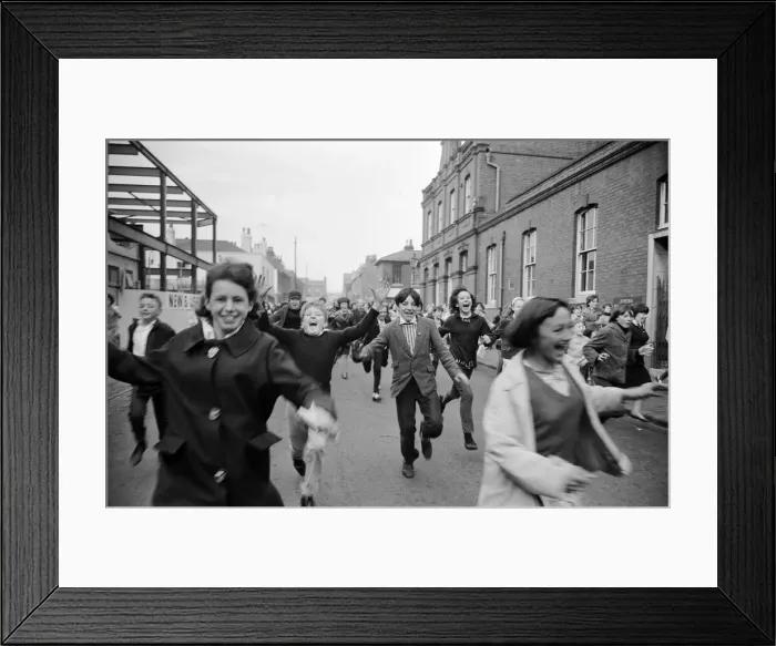 Framed Print : Fan hysteria outside ABC TV Studios, Aston Road, Birmingham Framed Print : Fan hysteria outside ABC TV Studios, Aston Road, Birmingham