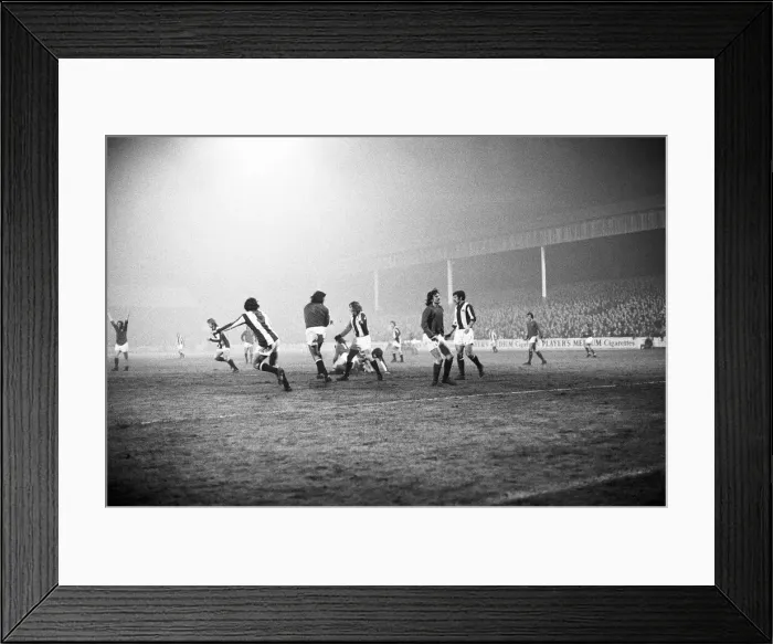 Framed Print : FA Cup Third Round replay match at the City Ground. Match abandoned after 81 Framed Print : FA Cup Third Round replay match at the City Ground. Match abandoned after 81
