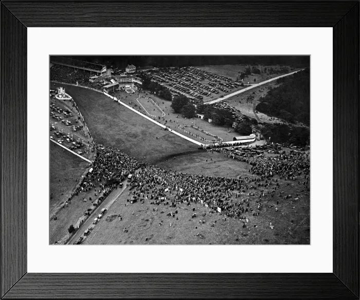 Framed Print : Aerial view of Glorious Goodwood, 2nd August 1923 Framed Print : Aerial view of Glorious Goodwood, 2nd August 1923
