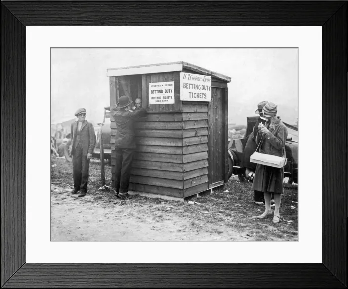 Framed Print : Betting Box at Epsom Derby, 2nd June 1927 Framed Print : Betting Box at Epsom Derby, 2nd June 1927