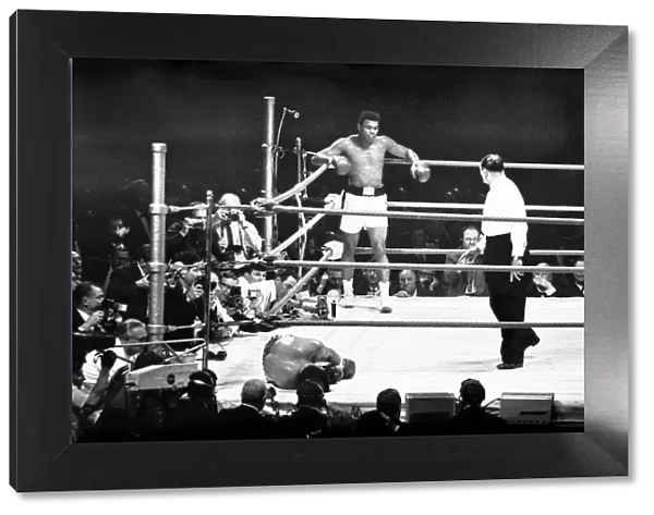 Muhammad Ali flooring Brian London at Earls Court Exhibition Hall