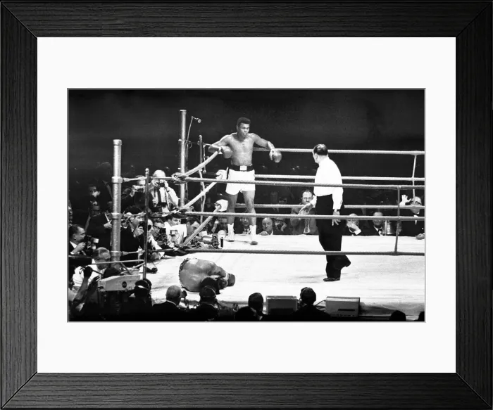 Framed Print : Muhammad Ali flooring Brian London at Earls Court Exhibition Hall Framed Print : Muhammad Ali flooring Brian London at Earls Court Exhibition Hall