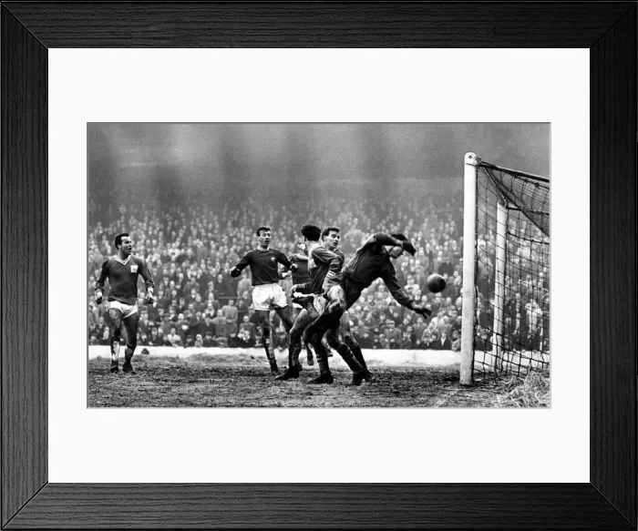 Framed Print : English League Division One match at Ninian Park. Cardiff City 5 v Chelsea 2 Framed Print : English League Division One match at Ninian Park. Cardiff City 5 v Chelsea 2