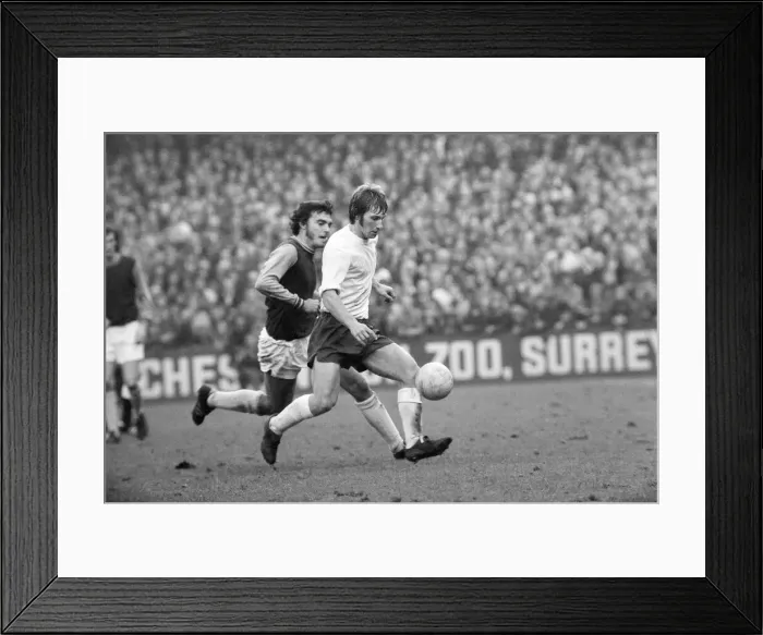 Framed Print : English League Division One match at Upton Park. West Ham 0 v Derby County 0