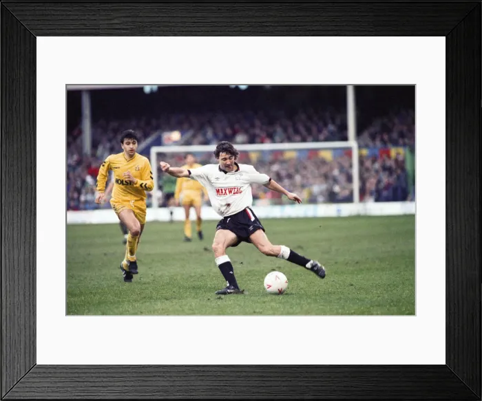 Framed Print : English League Division One match at the Baseball Ground Framed Print : English League Division One match at the Baseball Ground