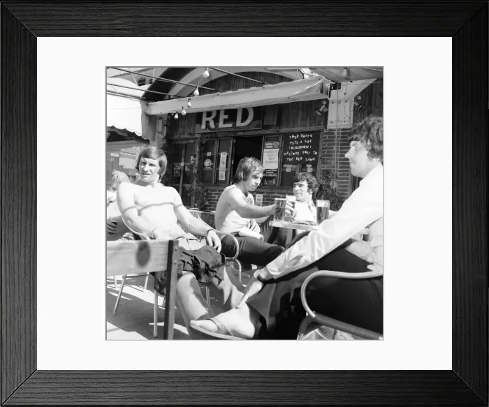Framed Print : Derby County players in Majorca as they celebrate their League Titile win Framed Print : Derby County players in Majorca as they celebrate their League Titile win