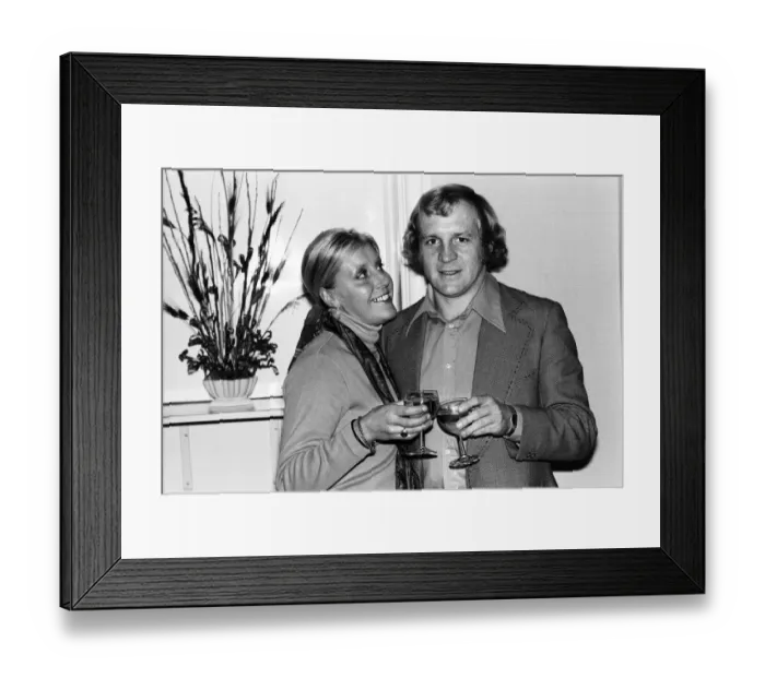 Framed Print : Derby County footballer Francis Lee with his wife Jean. 2nd October 1975
