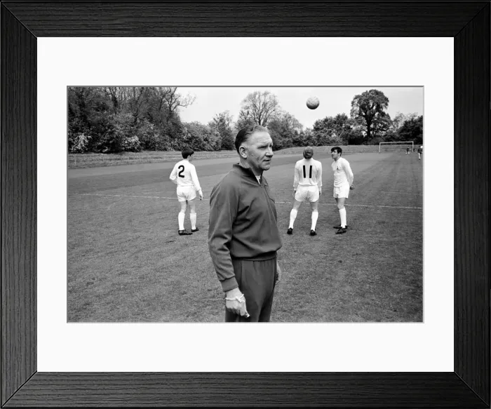 Framed Print : Tottenham Hotspur team training in preparation for their upcoming FA Cup final match Framed Print : Tottenham Hotspur team training in preparation for their upcoming FA Cup final match